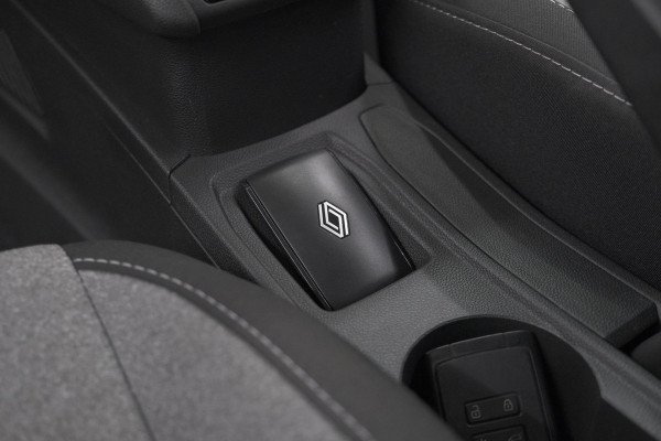 Renault Clio TCe 90 GPF evolution | Stoelverwarming | Parkeersensoren | Navigatie | Apple Carplay