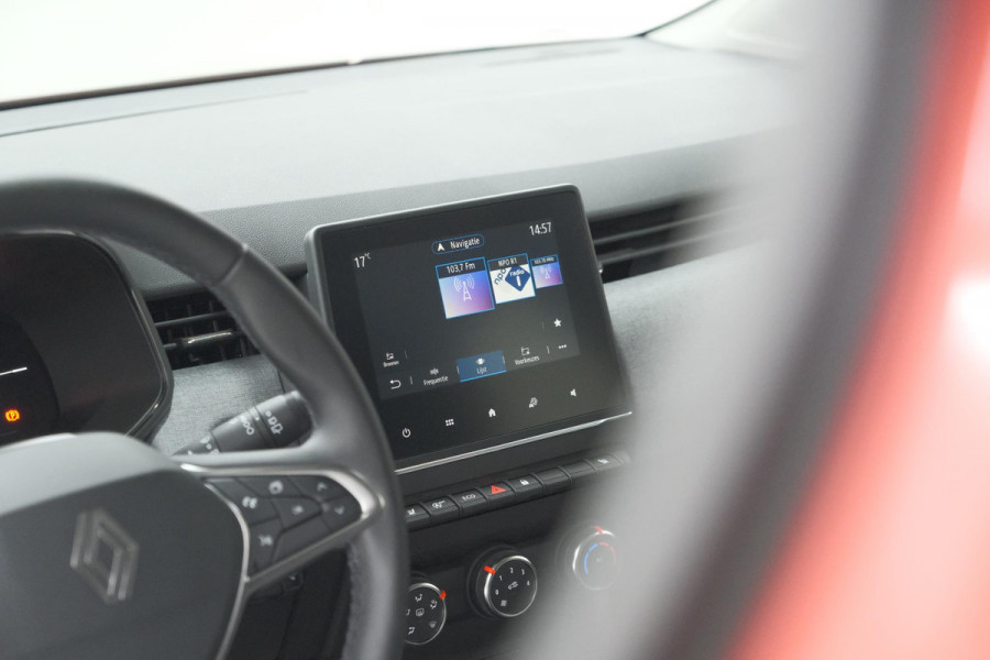 Renault Clio TCe 90 GPF evolution | Stoelverwarming | Parkeersensoren | Navigatie | Apple Carplay