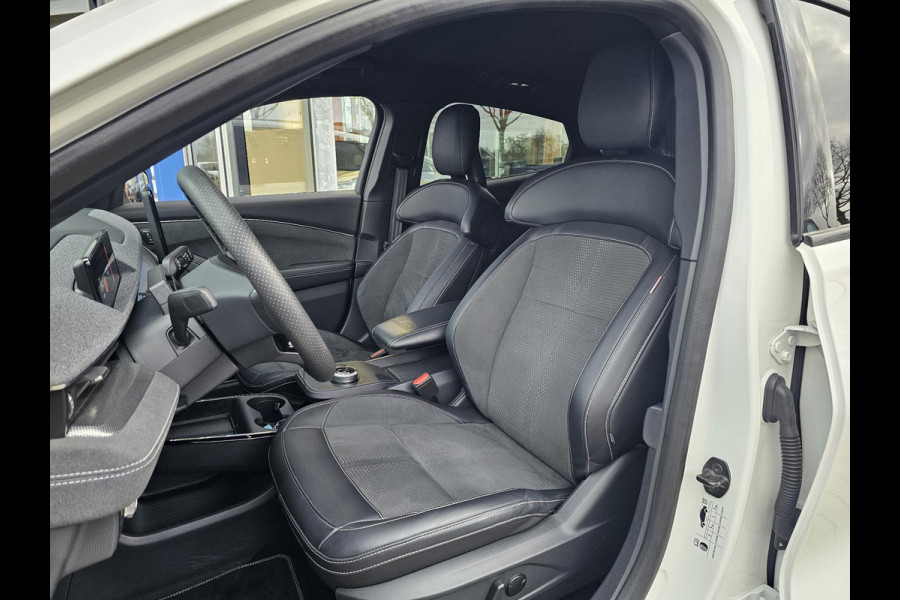 Ford Mustang Mach-E GT Extended AWD 98 kWh 487 pk | Alcantara leder | Full led | Adaptive cruise control | Camera | 20'' design velgen | Elektrisch bedienbare achterklep etc.
