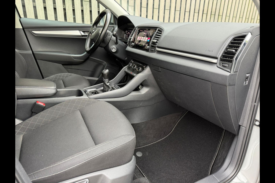 Škoda Karoq 1.0 TSI Business Edition /Apple CarPlay /Cruise /Navigatie