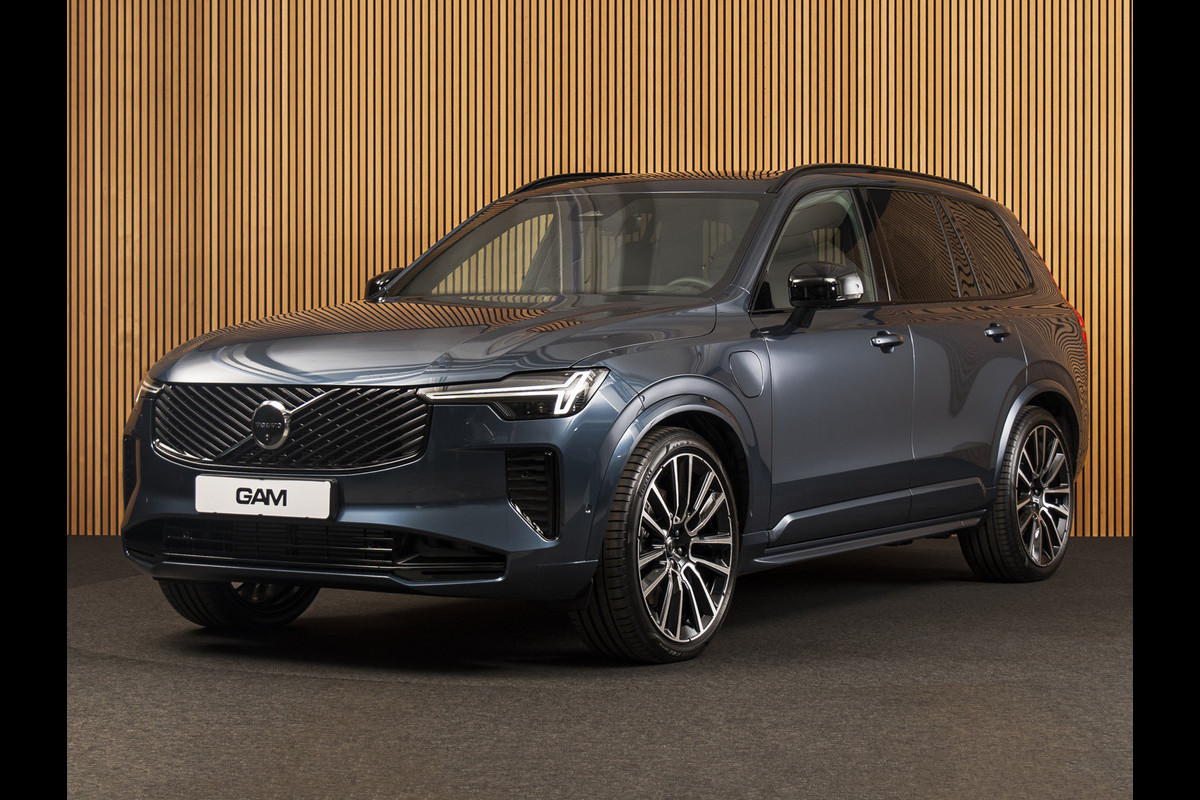 Volvo XC90 2.0 T8 Plug-in hybrid AWD Ultra Dark B&W | MASSAGE | 22" | AIRSUSP | TOWBAR | NAPPA