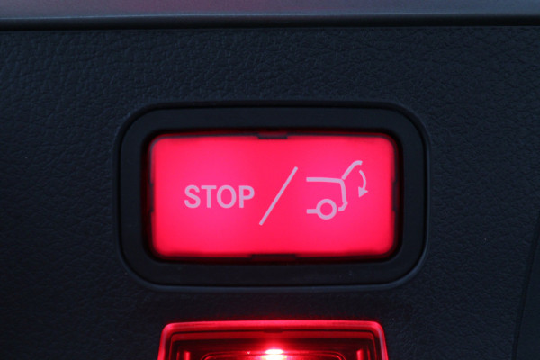 Mercedes-Benz CLA-Klasse Shooting Brake 180 Business Solution Luxury Leer, Camera, Apple Carplay, Sfeerverlichting, LED, PDC