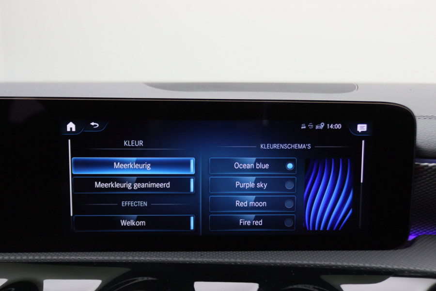 Mercedes-Benz CLA-Klasse Shooting Brake 180 Business Solution Luxury Leer, Camera, Apple Carplay, Sfeerverlichting, LED, PDC