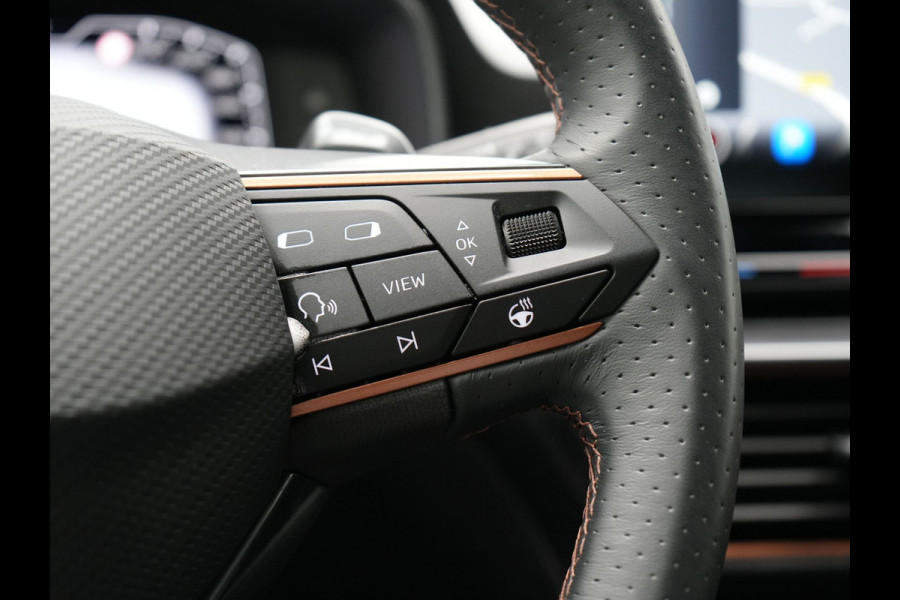 CUPRA Leon Sportstourer 1.4 e-Hybrid VZ Plug In Hybrid 245pk Dealer O.H PHEV | Adaptive Cruise | Camera | Keyless | Sportstoelen Verwarmd | Apple Carplay | Sfeerverlichting | Virtual | Navigatie | DAB+ | 19"L.M |