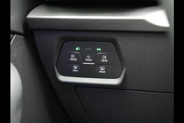 CUPRA Leon Sportstourer 1.4 e-Hybrid VZ Plug In Hybrid 245pk Dealer O.H PHEV | Adaptive Cruise | Camera | Keyless | Sportstoelen Verwarmd | Apple Carplay | Sfeerverlichting | Virtual | Navigatie | DAB+ | 19"L.M |