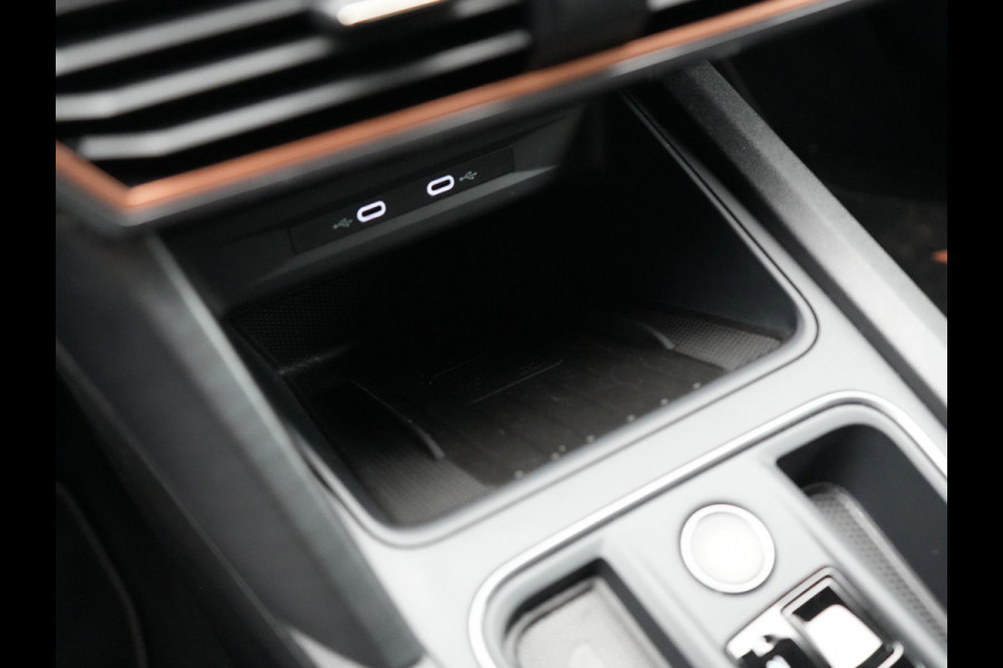 CUPRA Leon Sportstourer 1.4 e-Hybrid VZ Plug In Hybrid 245pk Dealer O.H PHEV | Adaptive Cruise | Camera | Keyless | Sportstoelen Verwarmd | Apple Carplay | Sfeerverlichting | Virtual | Navigatie | DAB+ | 19"L.M |