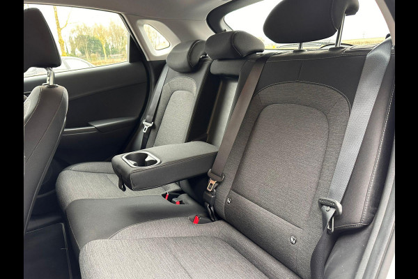 Hyundai Kona EV Comfort 64 kWh | SOH: 95,3% | 3 Fase | Warmtepomp | Navi | Adaptive CC | Climate |