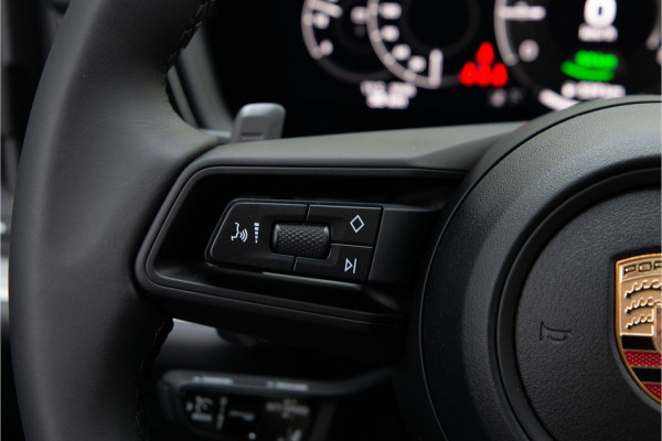 Porsche Cayenne 3.0 E-Hybrid Sport-Design, Pano, Bose, 18-voudige sportstoelen, Soft-Close