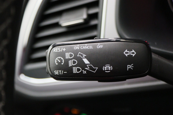 Seat Leon ST 1.0 EcoTSI Style Business Intense Climate, Apple Carplay, Keyless, Trekhaak, PDC