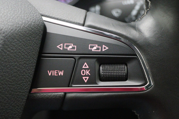 Seat Leon ST 1.0 EcoTSI Style Business Intense Climate, Apple Carplay, Keyless, Trekhaak, PDC