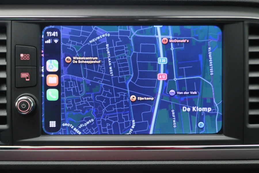 Seat Leon ST 1.0 EcoTSI Style Business Intense Climate, Apple Carplay, Keyless, Trekhaak, PDC