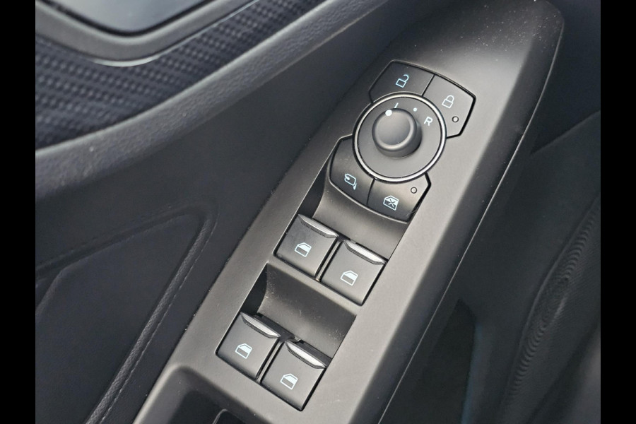 Ford FOCUS Wagon 1.0 EcoBoost Hybrid ST Line X 155pk | Trekhaak afneembaar | Panoramadak | Bang&Olufsen | Adaptive cruise control | Winter Pack | All season banden | Camera