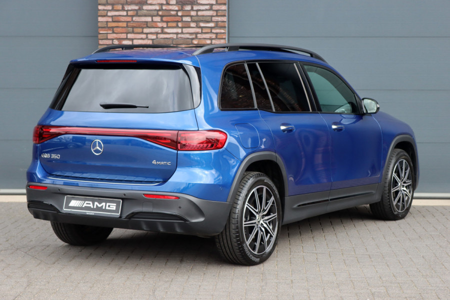 Mercedes-Benz EQB 350 4MATIC AMG Line 71 kWh | 7pers. | Distronic | Panoramadak | Memory | Burmester | HUD | Surround Camera | Verwarmd Stuurwiel | Nightpakket | Augmented Reality |