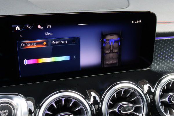 Mercedes-Benz EQB 350 4MATIC AMG Line 71 kWh | 7pers. | Distronic | Panoramadak | Memory | Burmester | HUD | Surround Camera | Verwarmd Stuurwiel | Nightpakket | Augmented Reality |