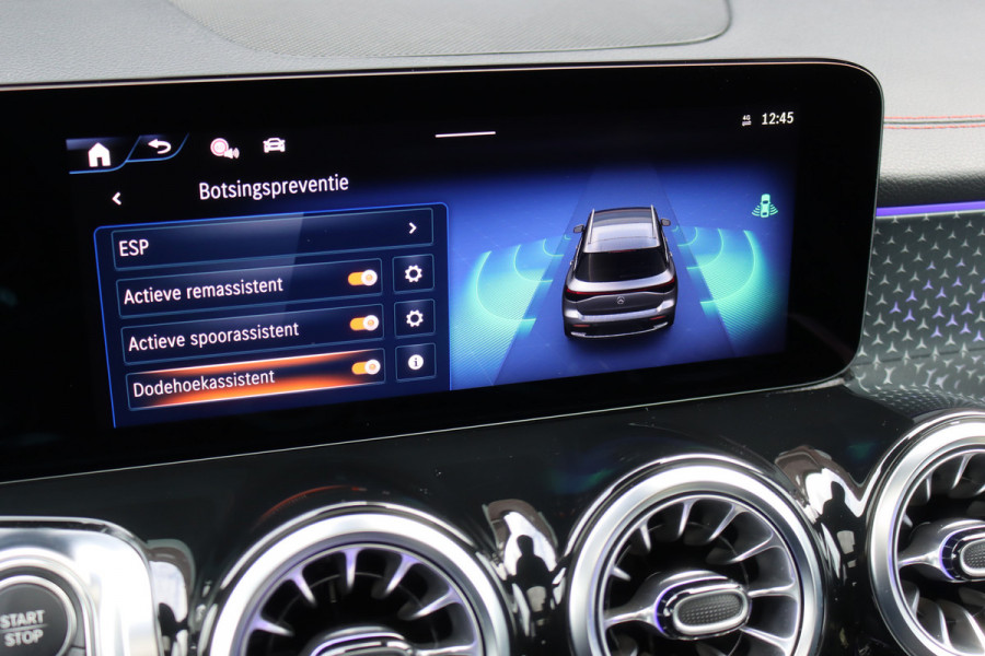 Mercedes-Benz EQB 350 4MATIC AMG Line 71 kWh | 7pers. | Distronic | Panoramadak | Memory | Burmester | HUD | Surround Camera | Verwarmd Stuurwiel | Nightpakket | Augmented Reality |