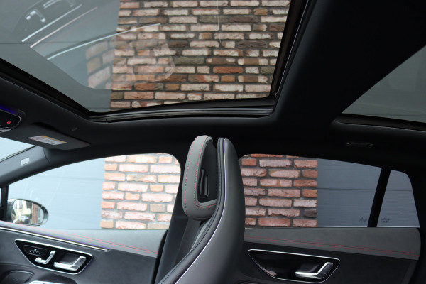 Mercedes-Benz EQE 300 AMG Line 90 kWh | Airmatic | Distronic | Panoramadak | Warmtepomp | Memory | Keyless Go | Camera | Dodehoekassistent | High Perf. LED |