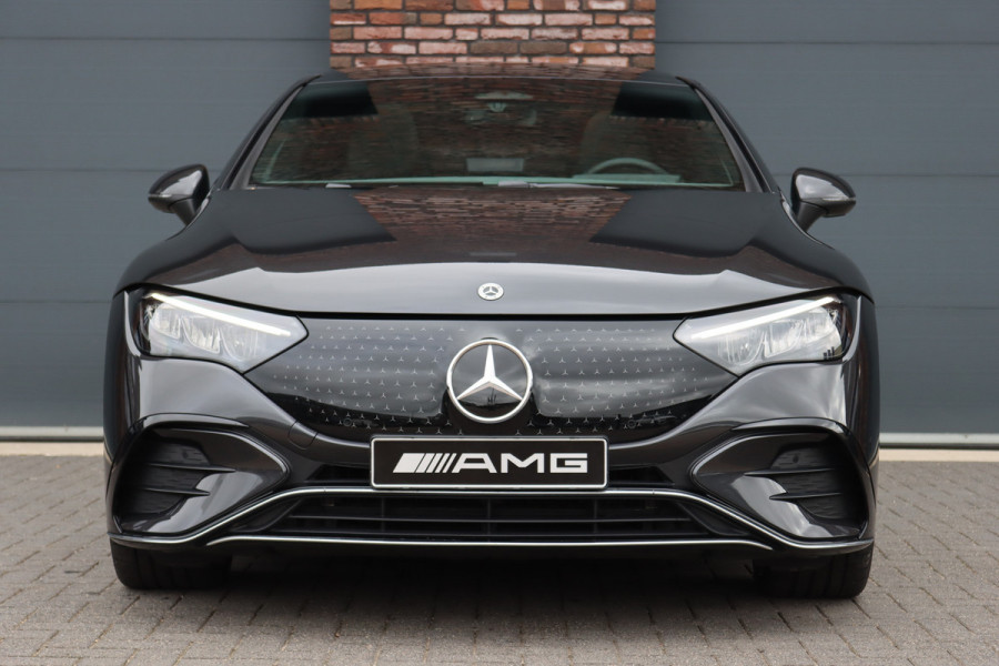 Mercedes-Benz EQE 300 AMG Line 90 kWh | Airmatic | Distronic | Panoramadak | Warmtepomp | Memory | Keyless Go | Camera | Dodehoekassistent | High Perf. LED |