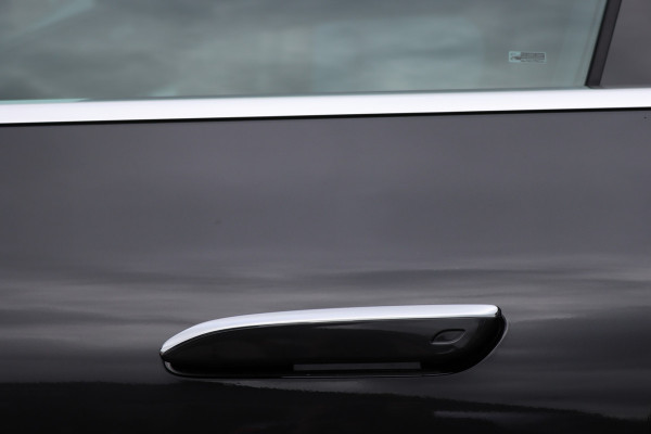 Mercedes-Benz EQE 300 AMG Line 90 kWh | Airmatic | Distronic | Panoramadak | Warmtepomp | Memory | Keyless Go | Camera | Dodehoekassistent | High Perf. LED |