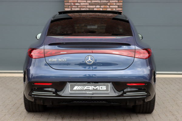 Mercedes-Benz EQE 300 AMG Line 90 kWh | Airmatic | Distronic | Panoramadak | Warmtepomp | Memory | Camera | Keyless Go | Dodehoekassistent | High Perf. LED |