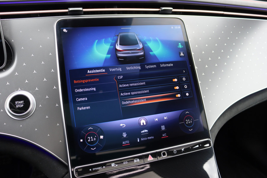 Mercedes-Benz EQE 300 AMG Line 90 kWh | Airmatic | Distronic | Panoramadak | Warmtepomp | Memory | Camera | Keyless Go | Dodehoekassistent | High Perf. LED |