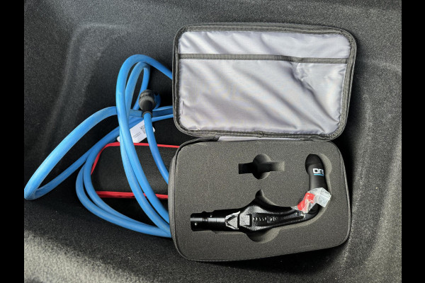 Tesla Model Y Premium Long Range AWD 75 kWh NIEUW MODEL| AFN. TREKHAAK| 20 INCH HELIX VELGEN!| VOLLEDIGE TESLA GARANTIE T/M 05/2029 OF 80.000KM| DE HOOGVOLTACCU EN AANDRIJFLIJN TOT 2033 of 192.000KM |