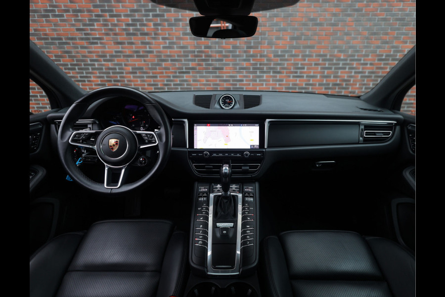 Porsche Macan 2.0 | Sport Chrono - Pano - Luchtvering