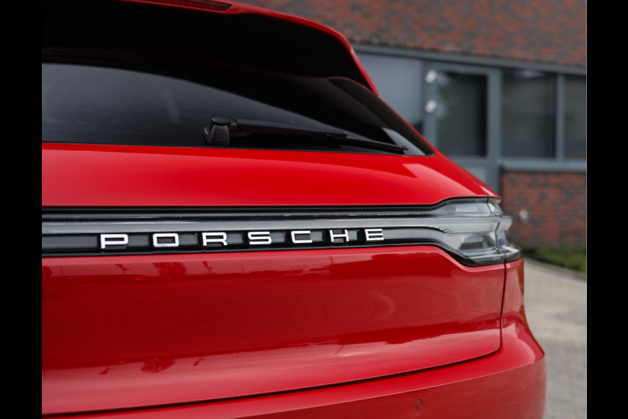 Porsche Macan 2.0 | Sport Chrono - Pano - Luchtvering
