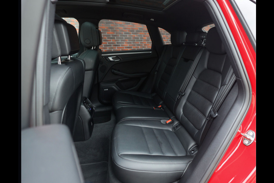 Porsche Macan 2.0 | Sport Chrono - Pano - Luchtvering