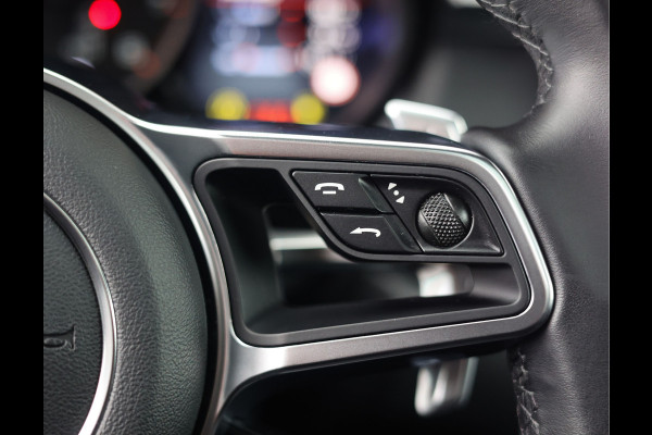 Porsche Macan 2.0 | Sport Chrono - Pano - Luchtvering