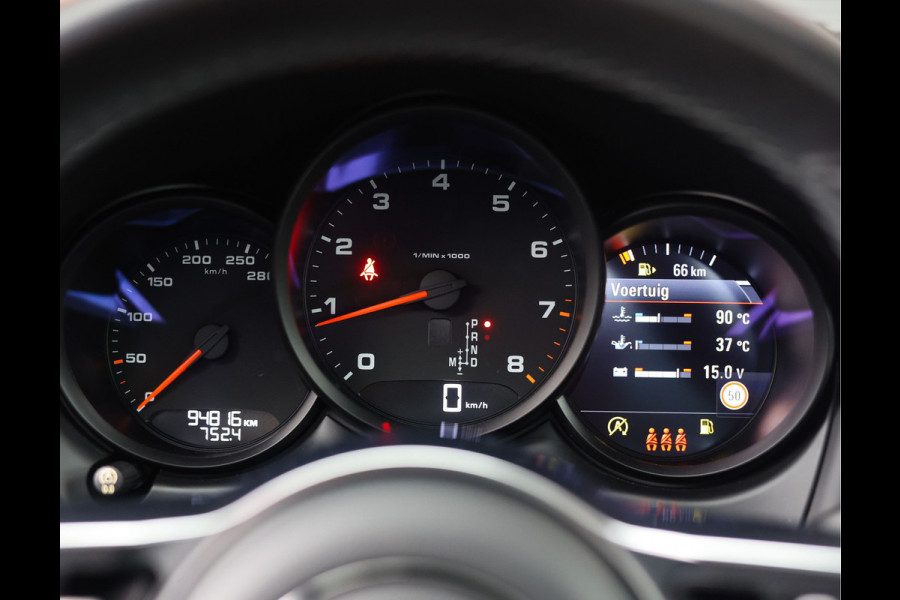 Porsche Macan 2.0 | Sport Chrono - Pano - Luchtvering