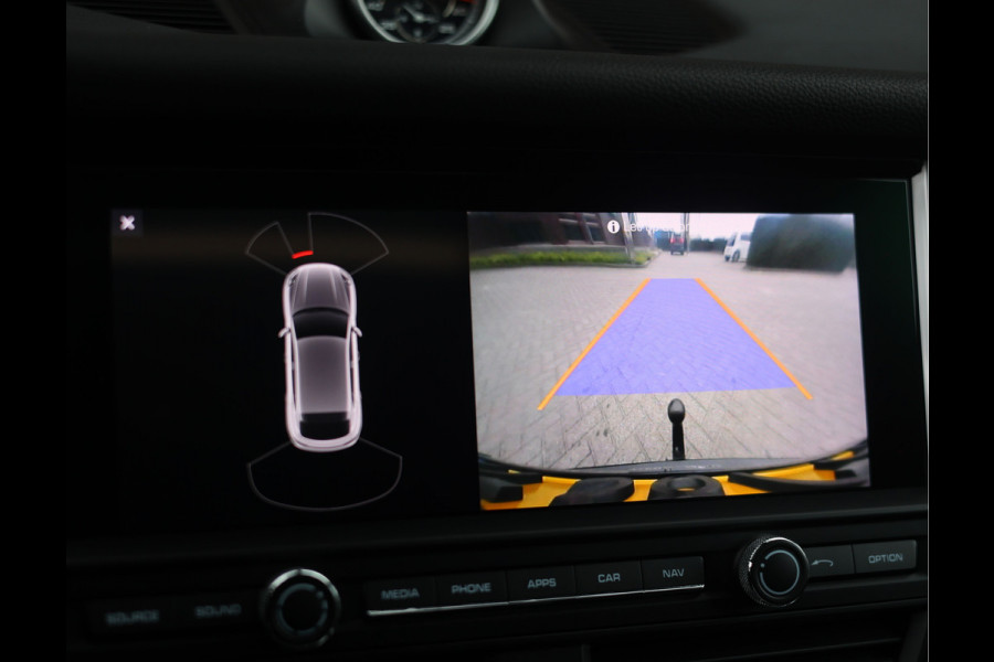 Porsche Macan 2.0 | Sport Chrono - Pano - Luchtvering