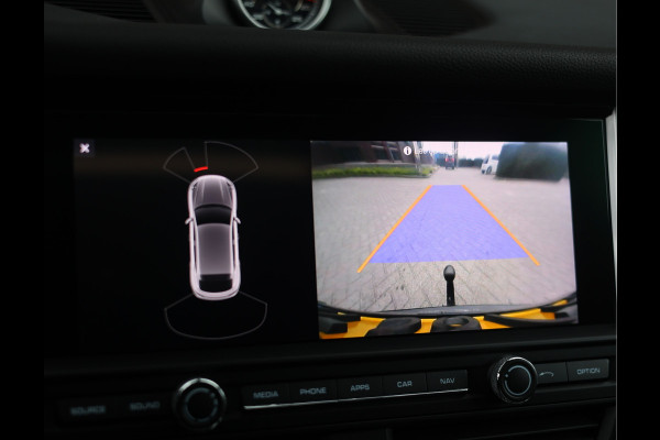 Porsche Macan 2.0 | Sport Chrono - Pano - Luchtvering