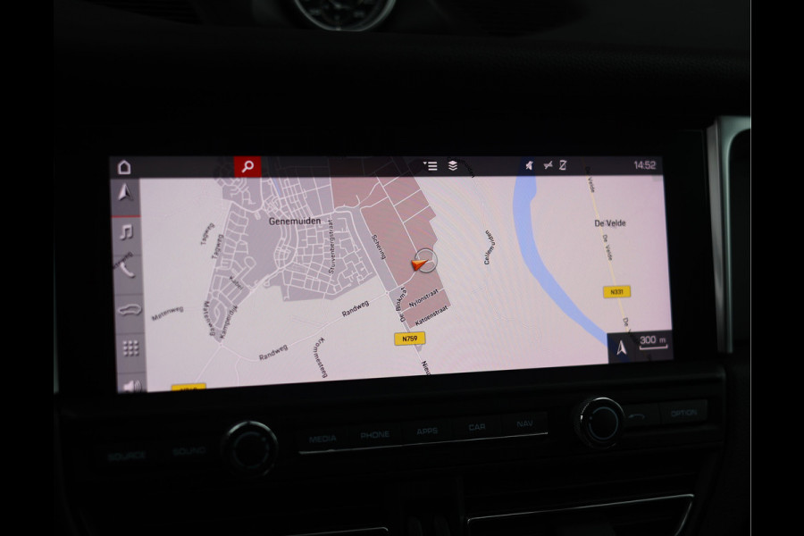 Porsche Macan 2.0 | Sport Chrono - Pano - Luchtvering