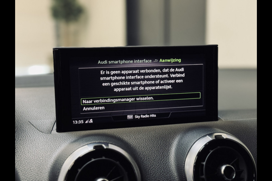 Audi Q2 35 TFSI S Edition S-Line (2x) | Panorama | Sonos | Matrix