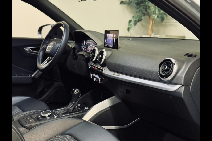 Audi Q2 35 TFSI S Edition S-Line (2x) | Panorama | Sonos | Matrix