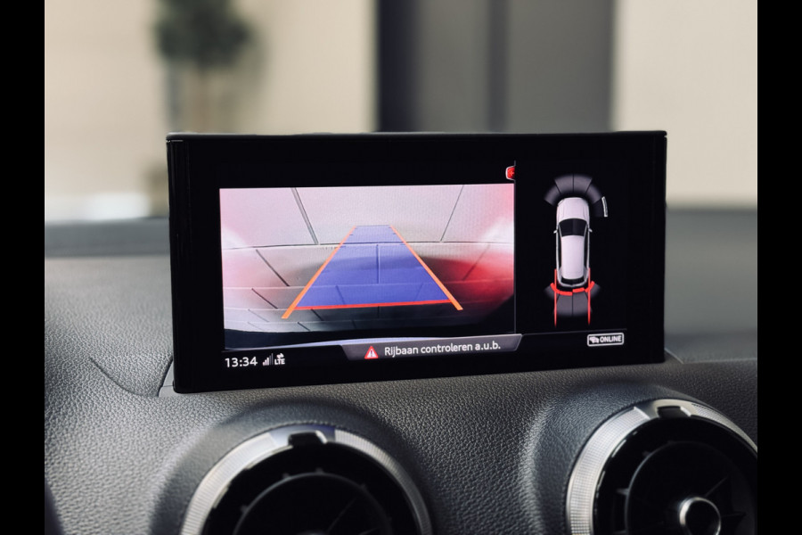 Audi Q2 35 TFSI S Edition S-Line (2x) | Panorama | Sonos | Matrix