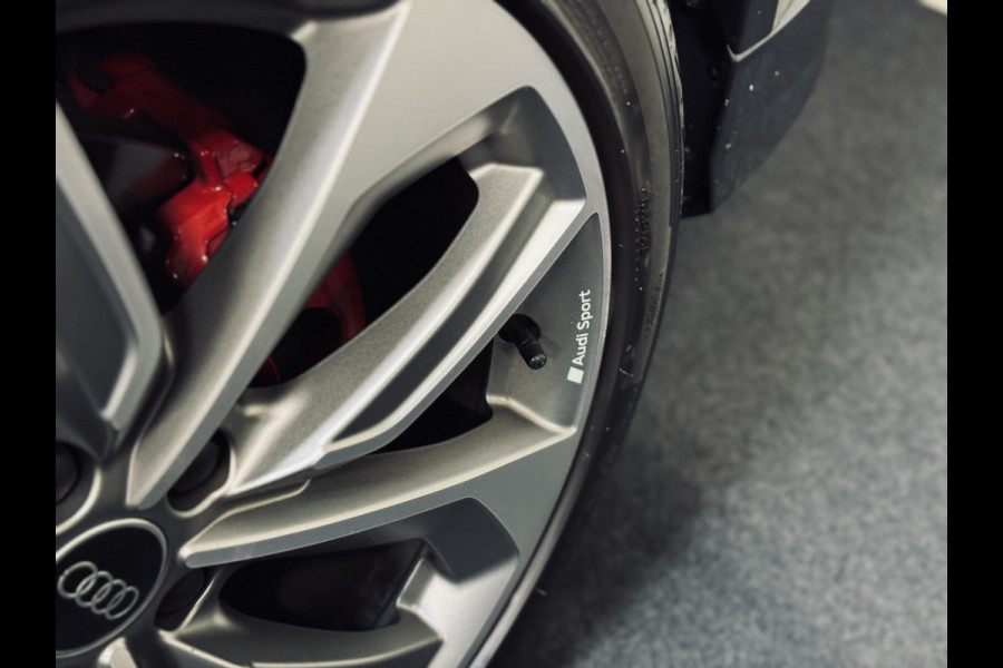 Audi Q2 35 TFSI S Edition S-Line (2x) | Panorama | Sonos | Matrix