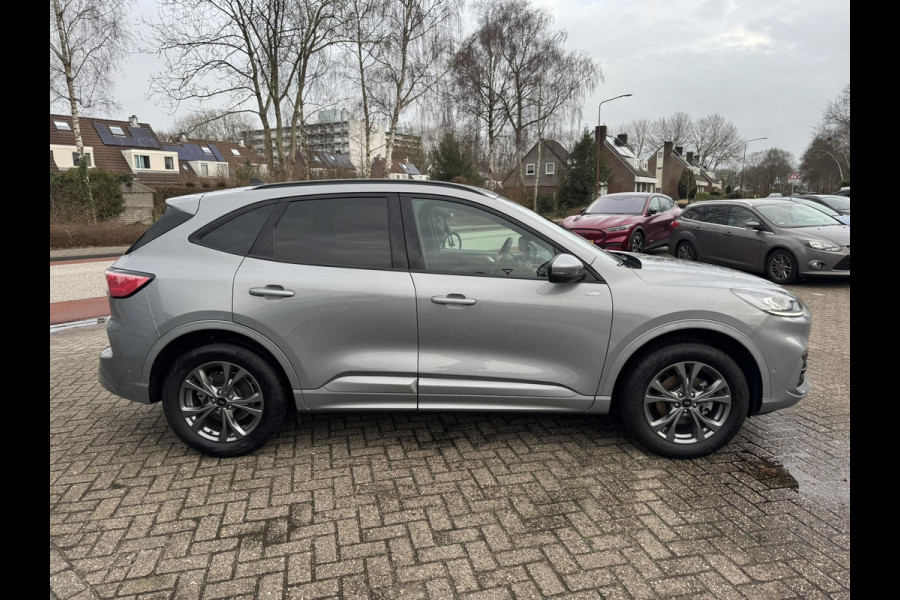 Ford Kuga 2.5 PHEV ST-Line 225pk | Wegklapbare trekhaak |  Adaptive cruise control | Winter Pack | Camera | Elektrische achterklep