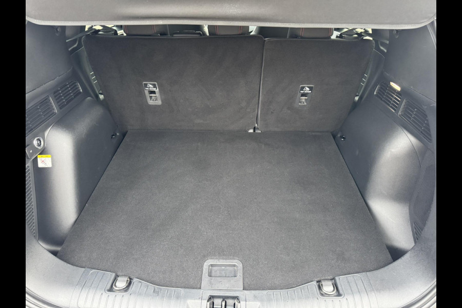 Ford Kuga 2.5 PHEV ST-Line 225pk | Wegklapbare trekhaak |  Adaptive cruise control | Winter Pack | Camera | Elektrische achterklep