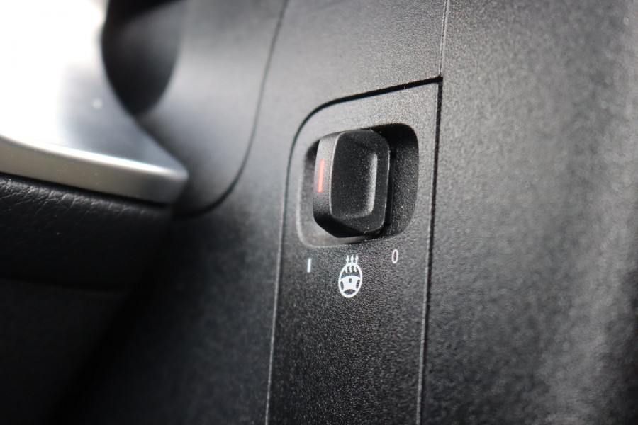 Mercedes-Benz EQB 350 4MATIC AMG Line 71 kWh | Distronic | Panoramadak | Burmester | Memory | HUD | Surround Camera | Verwarmd Stuurwiel | Nightpakket | Augmented Reality |