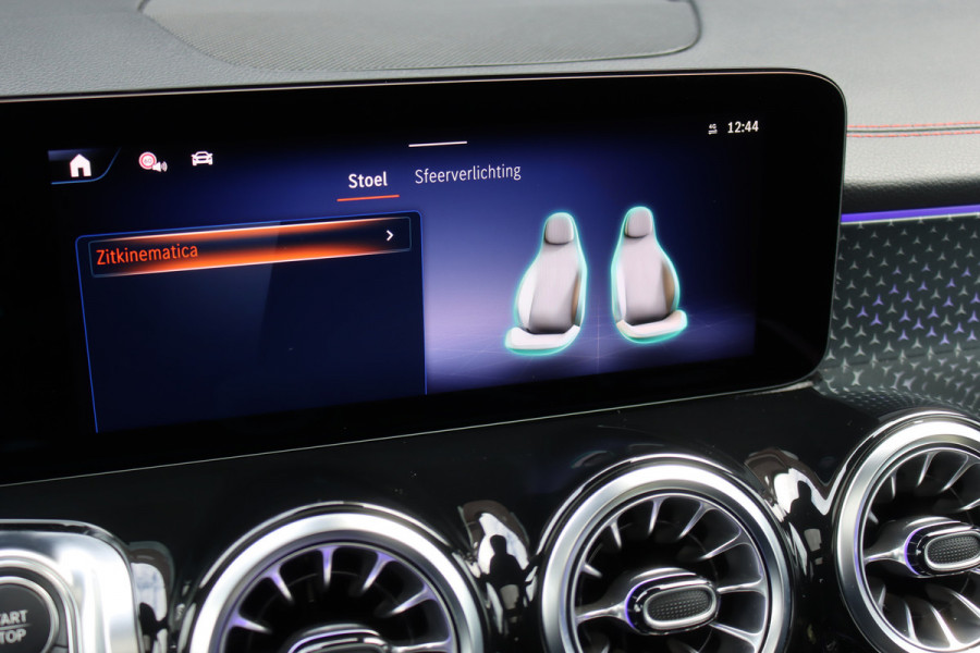 Mercedes-Benz EQB 350 4MATIC AMG Line 71 kWh | Distronic | Panoramadak | Burmester | Memory | HUD | Surround Camera | Verwarmd Stuurwiel | Nightpakket | Augmented Reality |