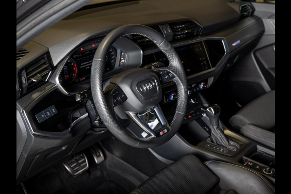 Audi Q3 35 TFSI 2x S Line / 150pk / Stoel en stuur verwarming / Achteruitrij camera / Sfeerverlichting /