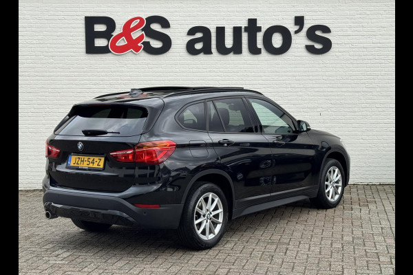 BMW X1 SDrive 1.8i High Executive Head Up display Climate Cruise Pano Leer Navi PDC voor en achter