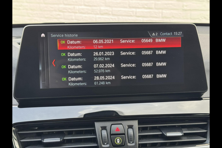 BMW X1 SDrive 1.8i High Executive Head Up display Climate Cruise Pano Leer Navi PDC voor en achter
