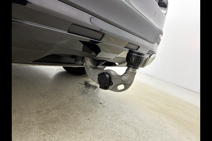 Mercedes-Benz GLC 300 e 4MATIC AMG Plug-In Hybride AMG Line | Night Pakket | Trekhaak | Offroad-Techniek Pakket | Distronic. Inclusief 24 maanden MB Certified garantie voor Europa.