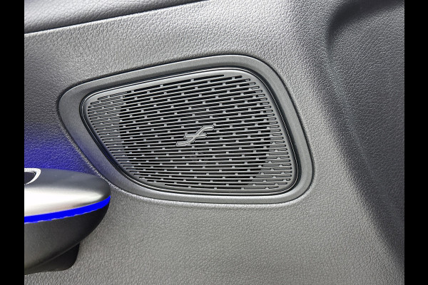 Mercedes-Benz GLC 300 e 4MATIC AMG Plug-In Hybride AMG Line | Night Pakket | Trekhaak | Offroad-Techniek Pakket | Distronic. Inclusief 24 maanden MB Certified garantie voor Europa.