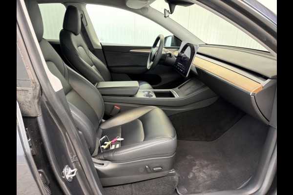 Tesla Model Y RWD 58 kWh | Panorama dak | 20" Wheels | PDC VA | 360 Camera | Full LED | Leder | Autopilot