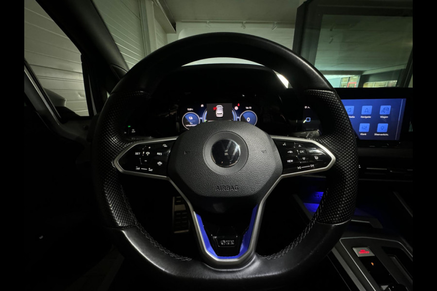 Volkswagen Golf 1.4 eHybrid GTE Pano|Camera|HuD|IQ|Dodehoek