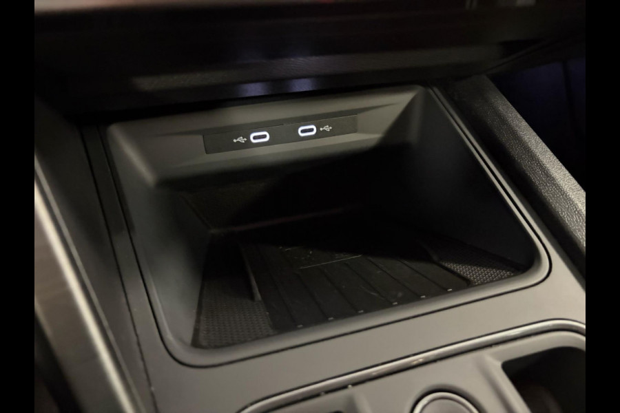 CUPRA Formentor 1.4 e-Hybrid VZ 245PK*Performance*Winterpakket*Camera*PDC*LED*CARPLAY*