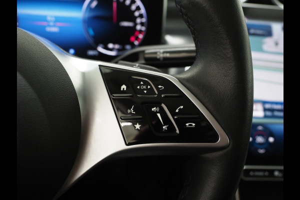 Mercedes-Benz GLC 300e 4MATIC 320PK | Leder | Camera | Stoelverwarming | LED | DAB | Climate | Carplay